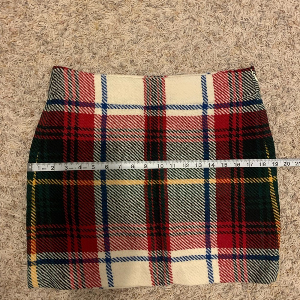Wool Skirt. Size 6.